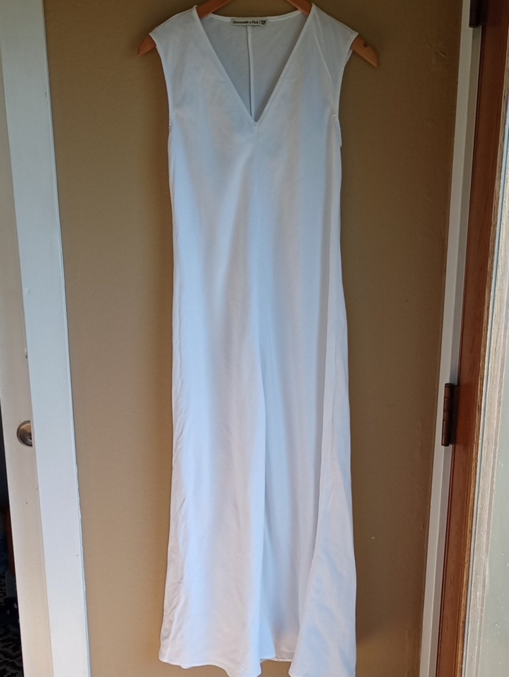 Abercrombie Linen Blend White Long Maxi Minimalist Dress Size XXS